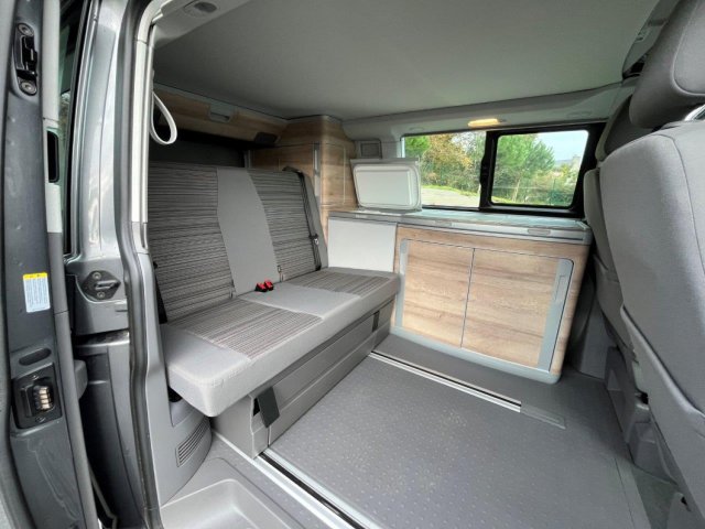 Volkswagen California Coast 6.1 DSG - Photo 8