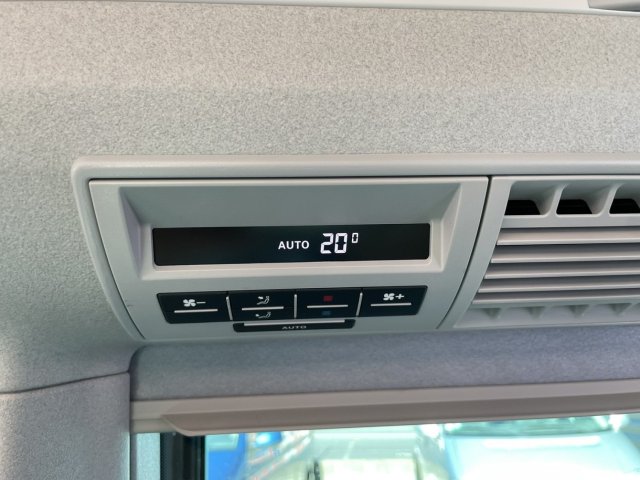 Volkswagen California Beach VW T6 2.0L TDi 150Ch auto - Photo 25