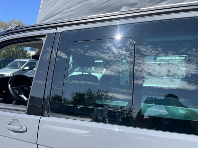Volkswagen California Coach VW T6.1 Coast EDITION 2.0L TDi 150Ch Auto - Photo 9