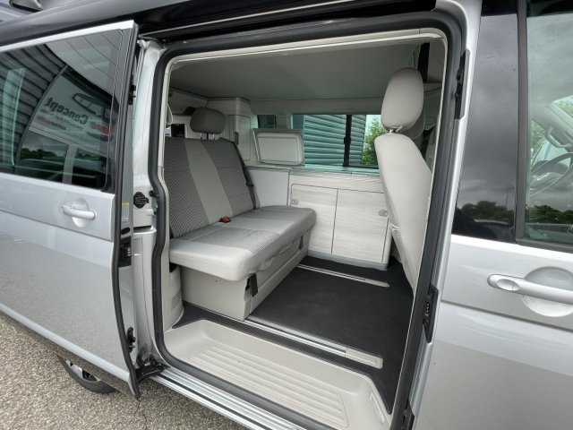 Volkswagen California VW T6 Coast 2.0L TDi 150Ch Automatique DSG Edition - Photo 10