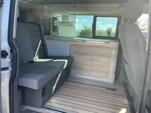 Volkswagen California VW T6.1 Coast EDITION 2.0L TDi 150Ch - Photo 10