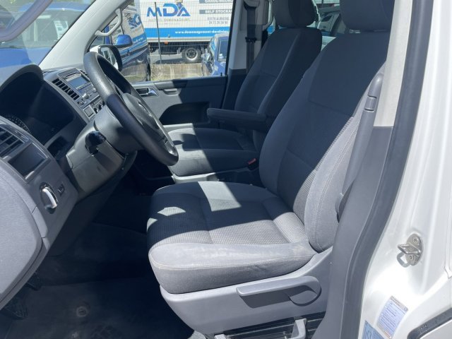 Volkswagen Multivan VW T5 Spécial 2.0L TDi 140Ch - Photo 15