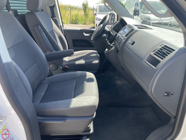 Volkswagen Multivan VW T5 Spécial 2.0L TDi 140Ch - Photo 12