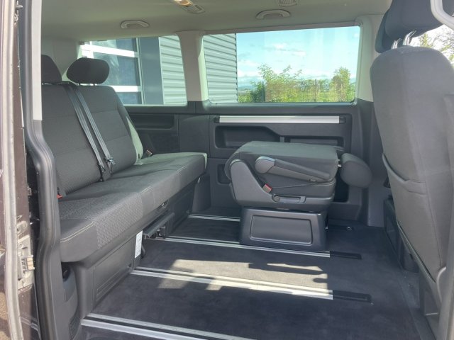 Volkswagen Multivan VW T6 2.0L TDi 150Ch - Photo 9