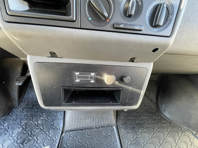 Volkswagen T4 Transporter - Photo 12