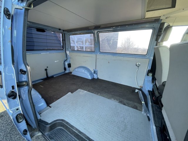 Volkswagen T4 Transporter - Photo 17