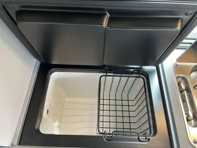Westfalia Kepler Six VW T6.1 150ch boite DSG7 Bleu/Blanc Série LIMITEE NAVY N°5!!!! - Photo 26