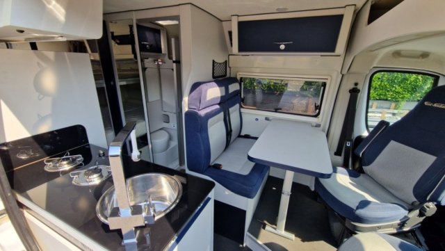 Font Vendome Leader Van Duo - Photo 2