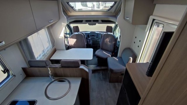 Carado T 449 Edition 24 BVA - Lit Central - Photo 2