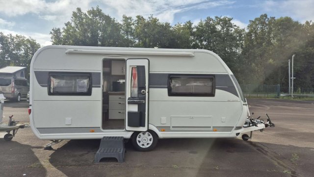 Hobby De Luxe 460 UFE - Caravane
