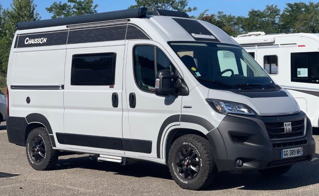 Chausson V594 Road Line VIP Occasion
