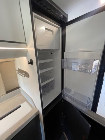 Mc Louis Menfys Van 3 Signature - Photo 23