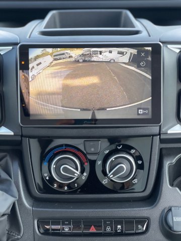 Mc Louis Menfys Van 3 Signature - Photo 11