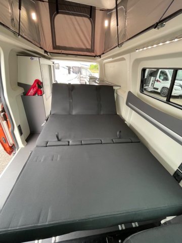 Panama Peak P54+ - Photo 25