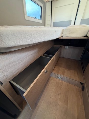 Rapido Van V68 - Photo 27