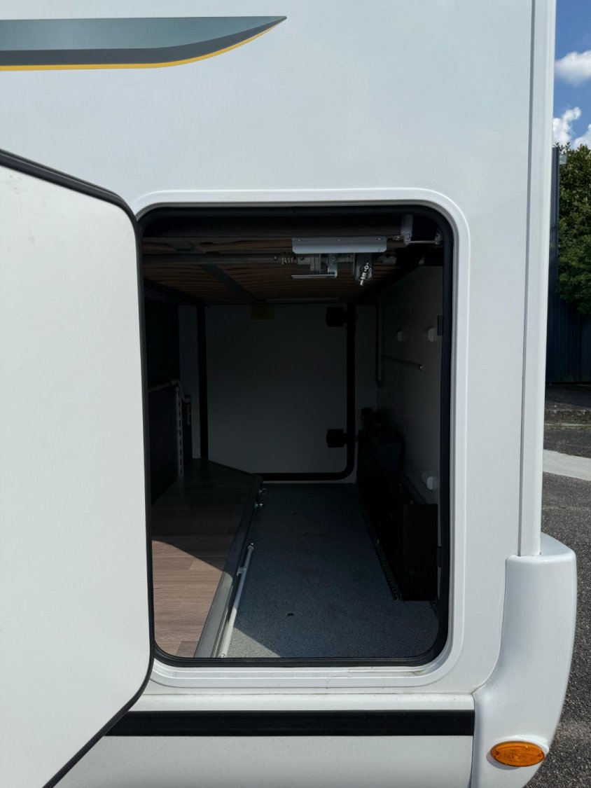 Benimar Tessoro 440 Up 
