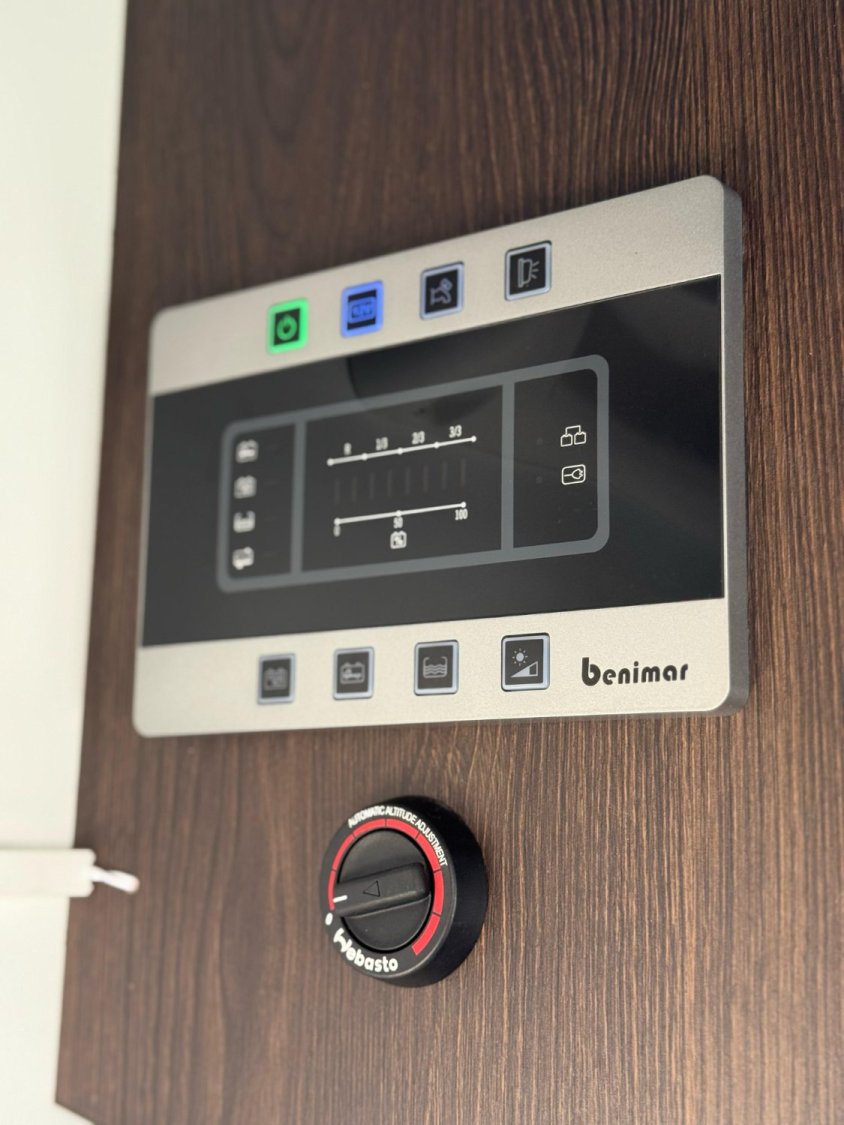 Benimar Tessoro 440 Up 