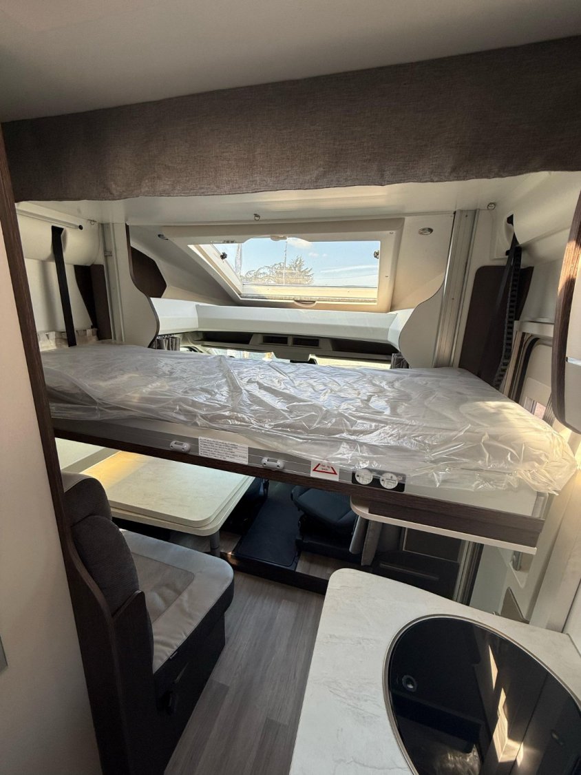 Benimar Tessoro 440 Up 