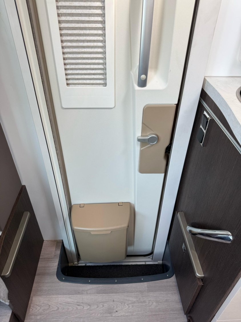 Benimar Tessoro 440 Up 