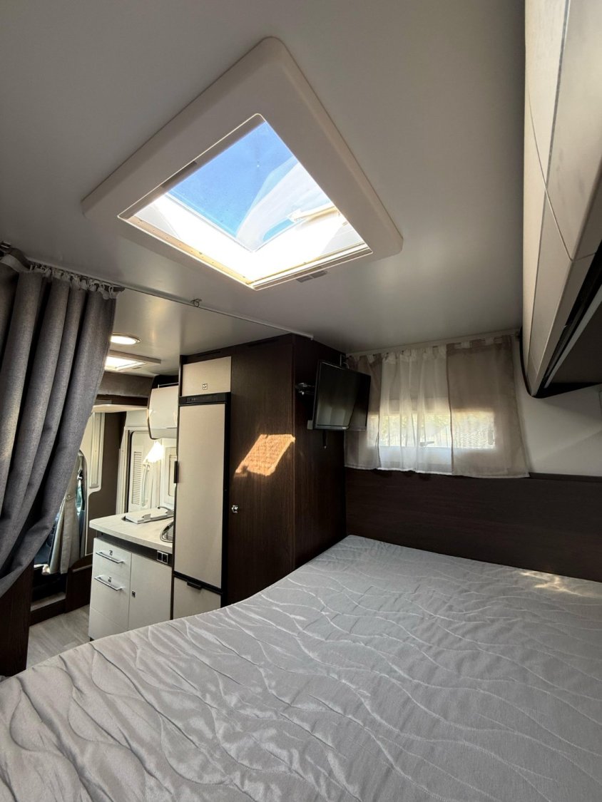 Benimar Tessoro 440 Up 