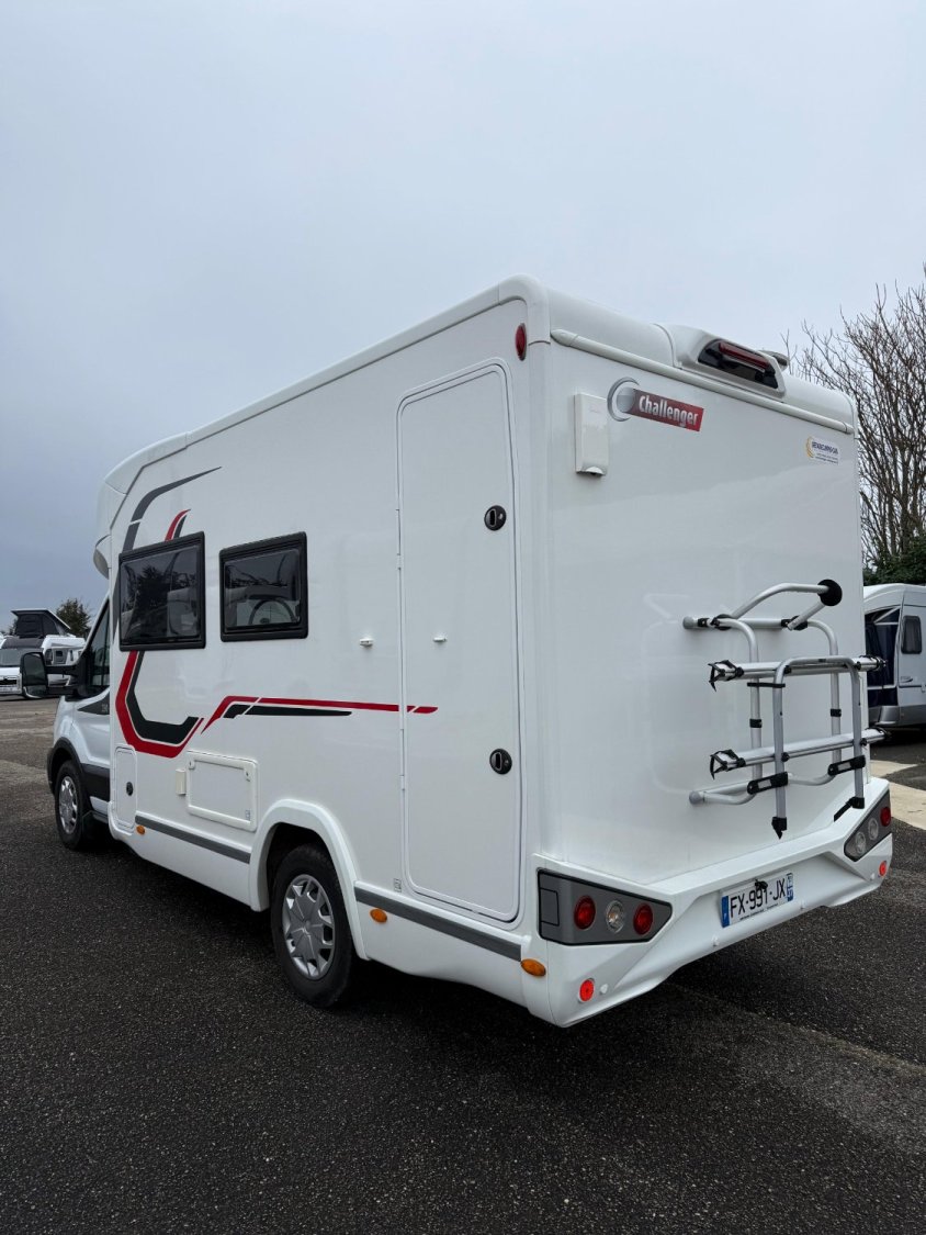 Challenger 250 Start Edition 