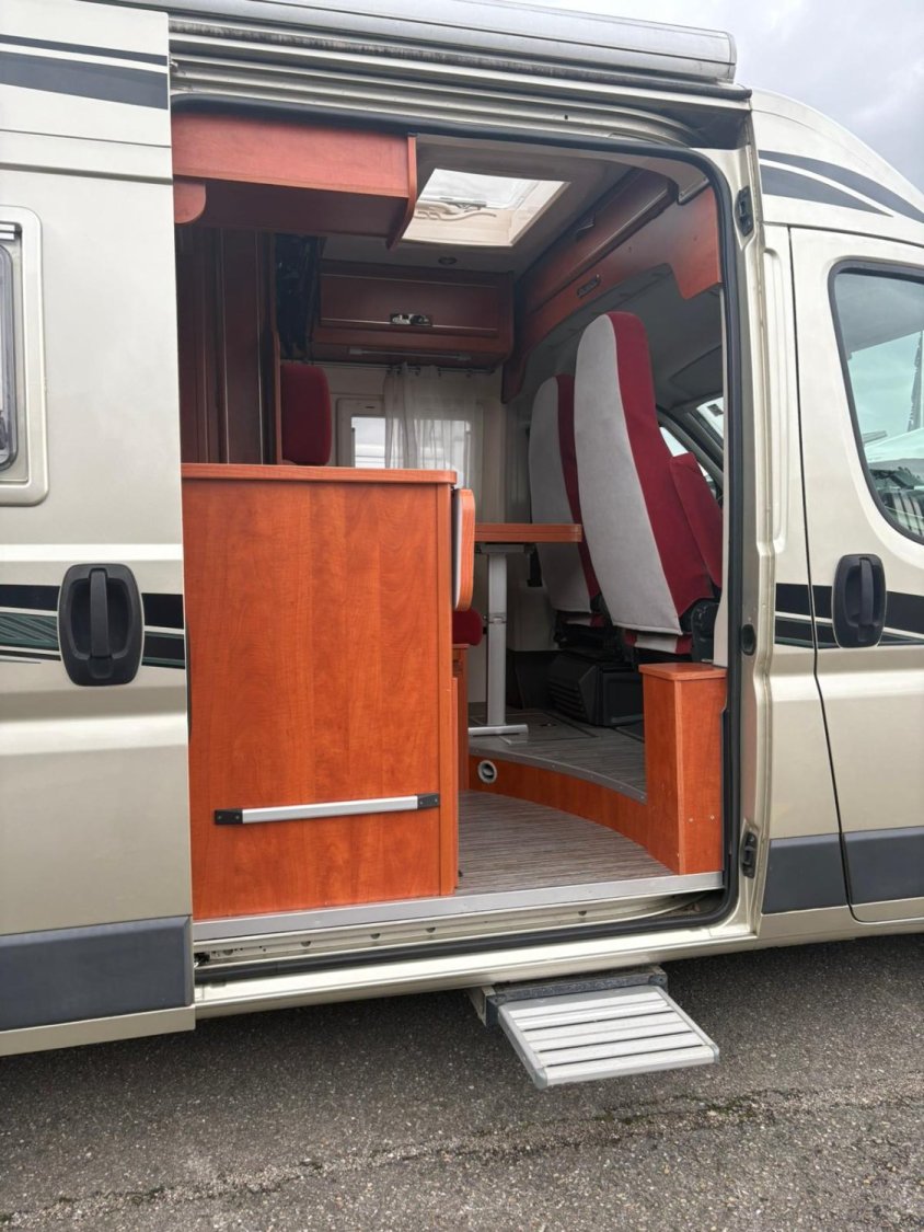 Font Vendome Leader Camp 