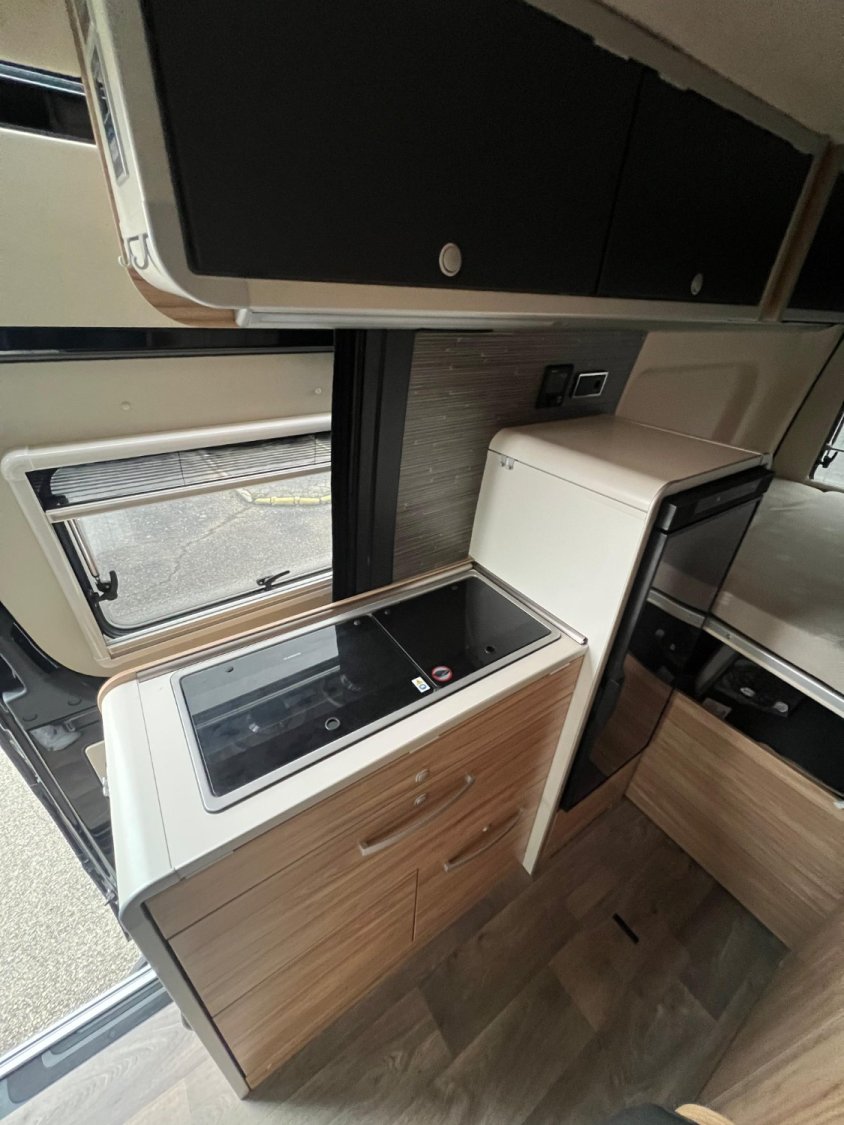 Hymer Camper Vans / Hymercar Grand Canyon S Crossover 