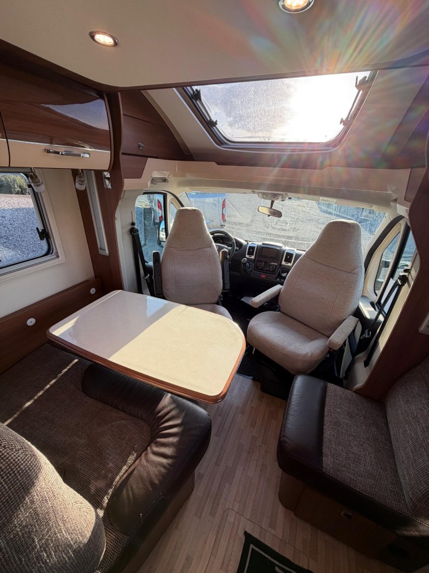 LMC Cruiser Comfort T 672 G 