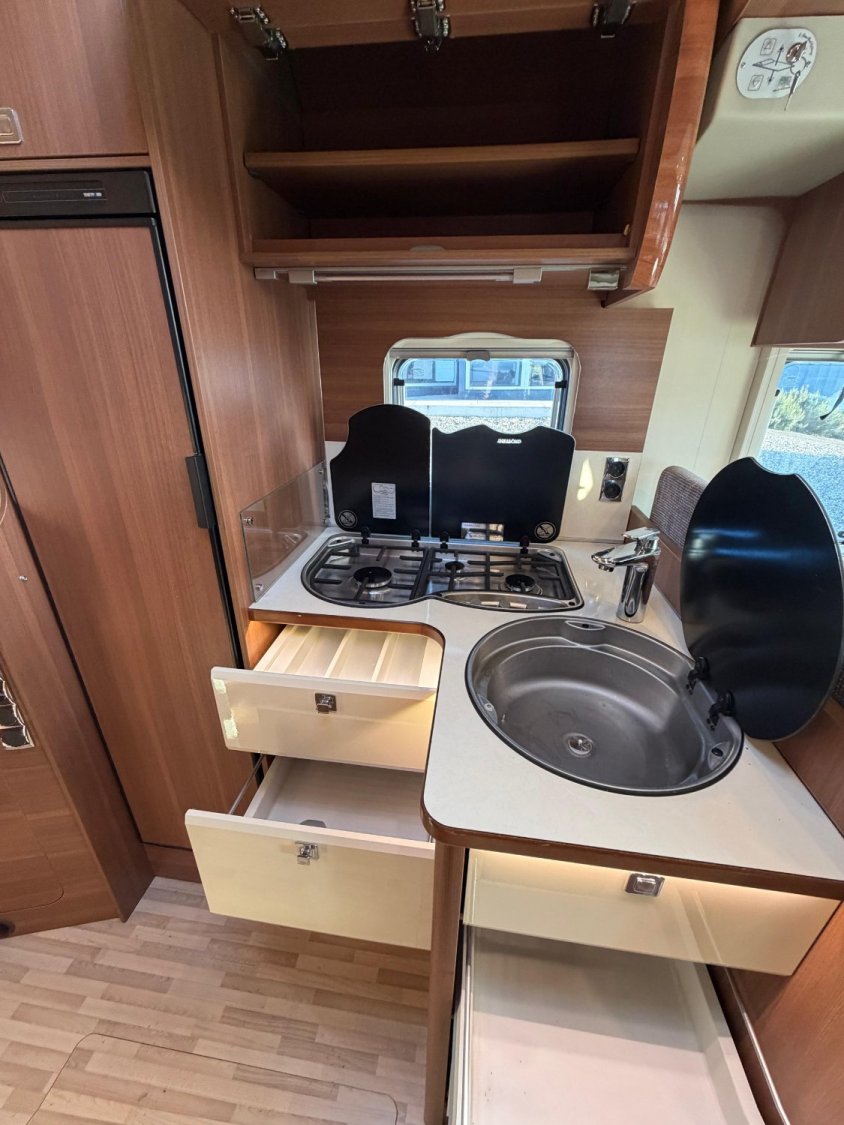 LMC Cruiser Comfort T 672 G 