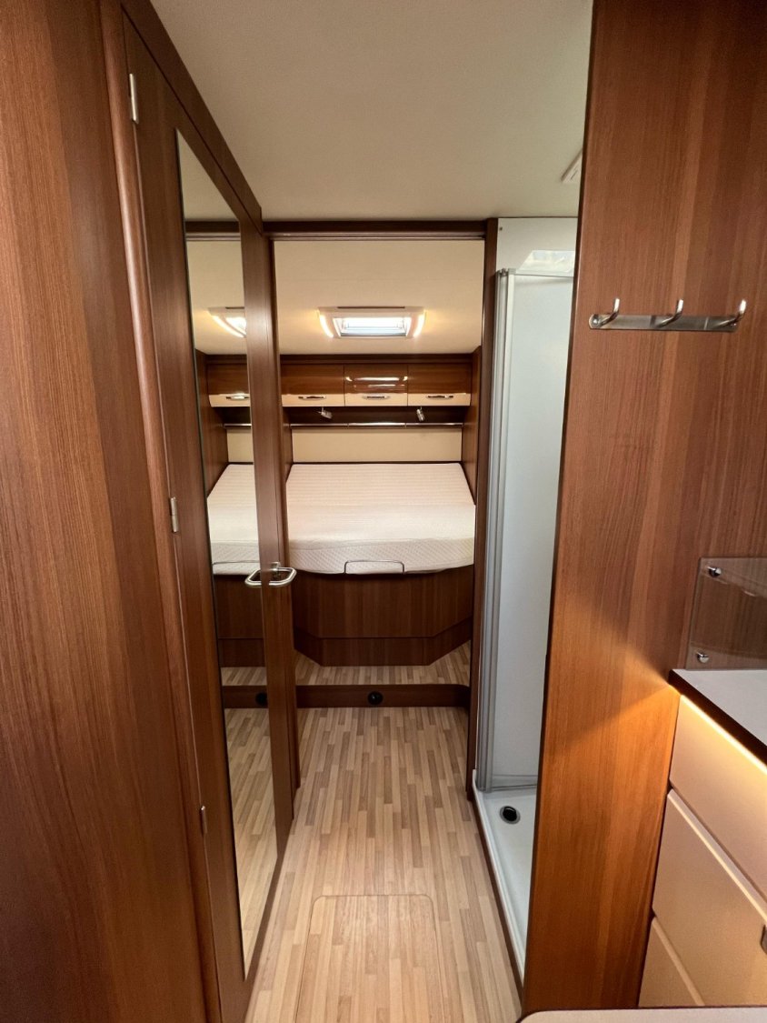 LMC Explorer Comfort I 745 