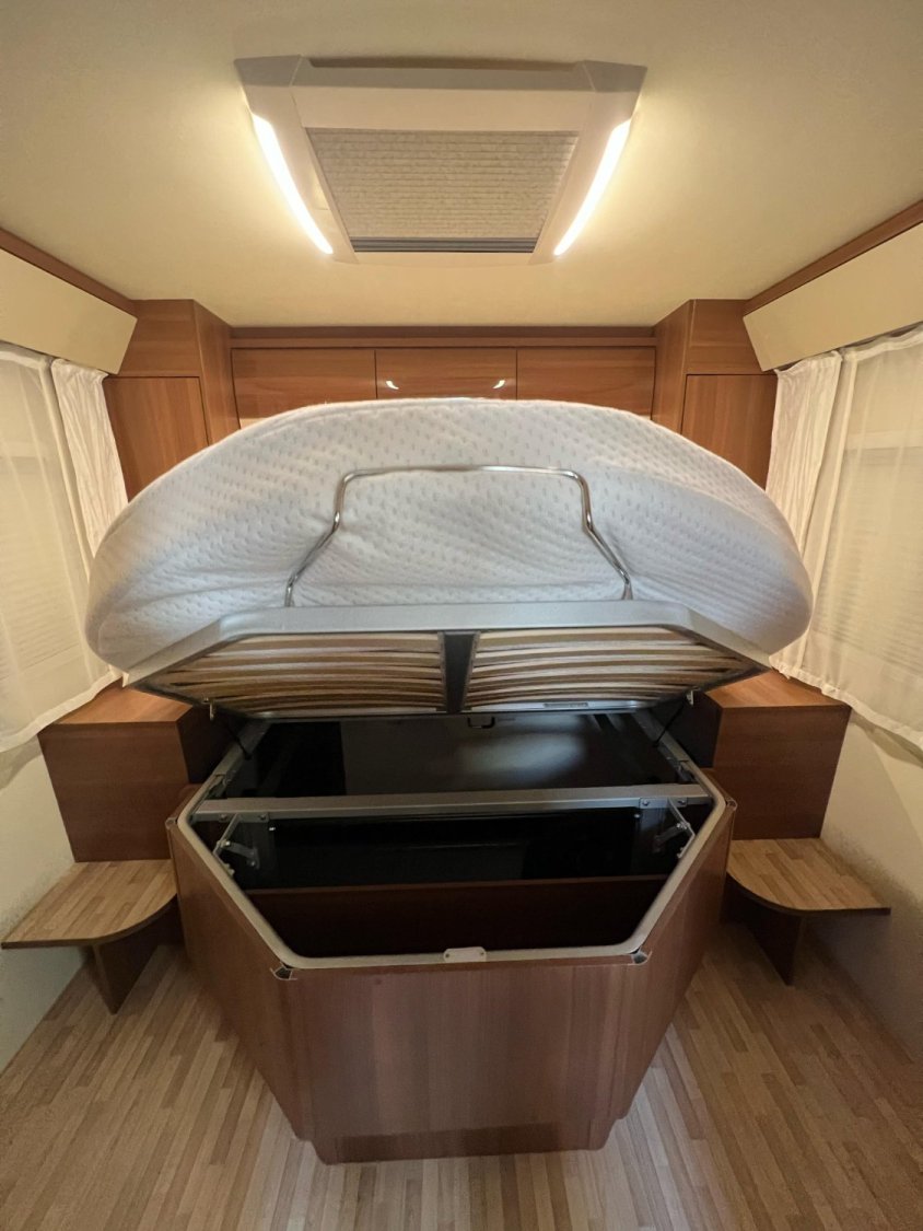 LMC Explorer Comfort I 745 