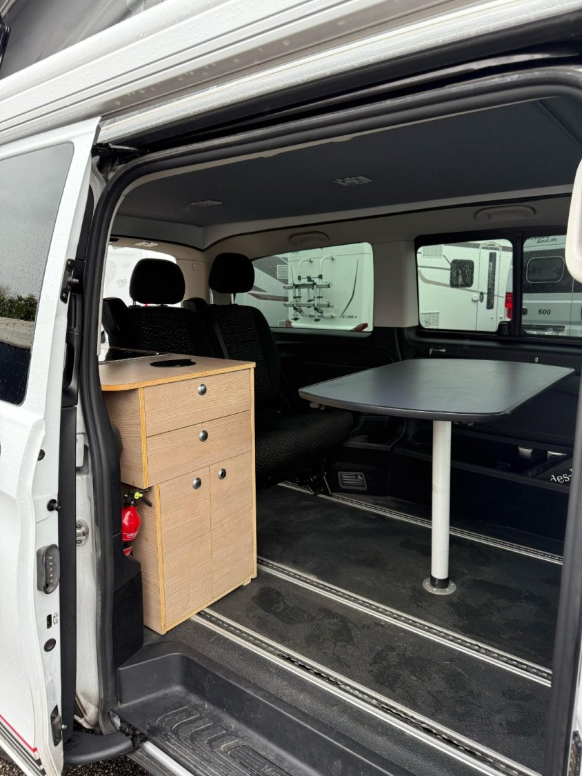 Mercedes Vito 