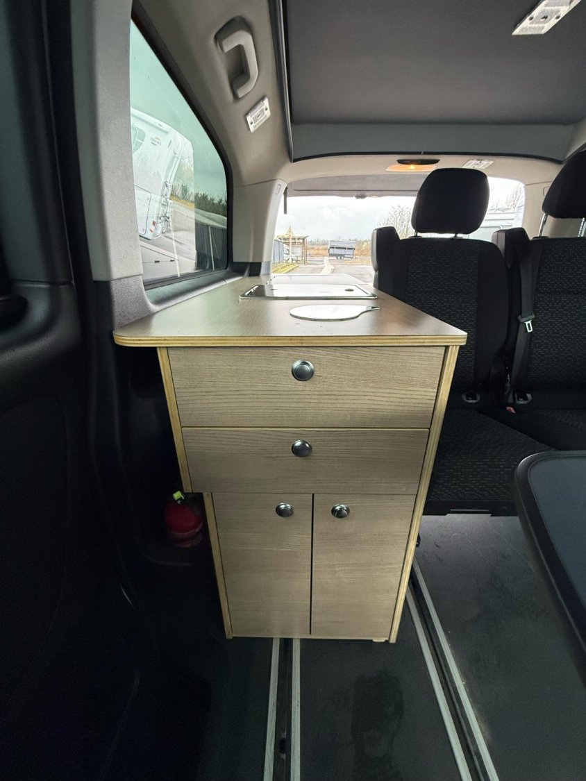 Mercedes Vito 