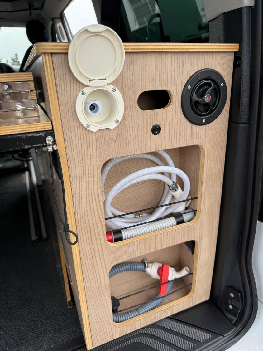 Mercedes Vito 
