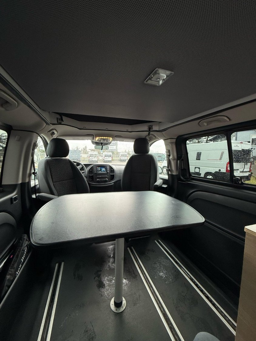 Mercedes Vito 