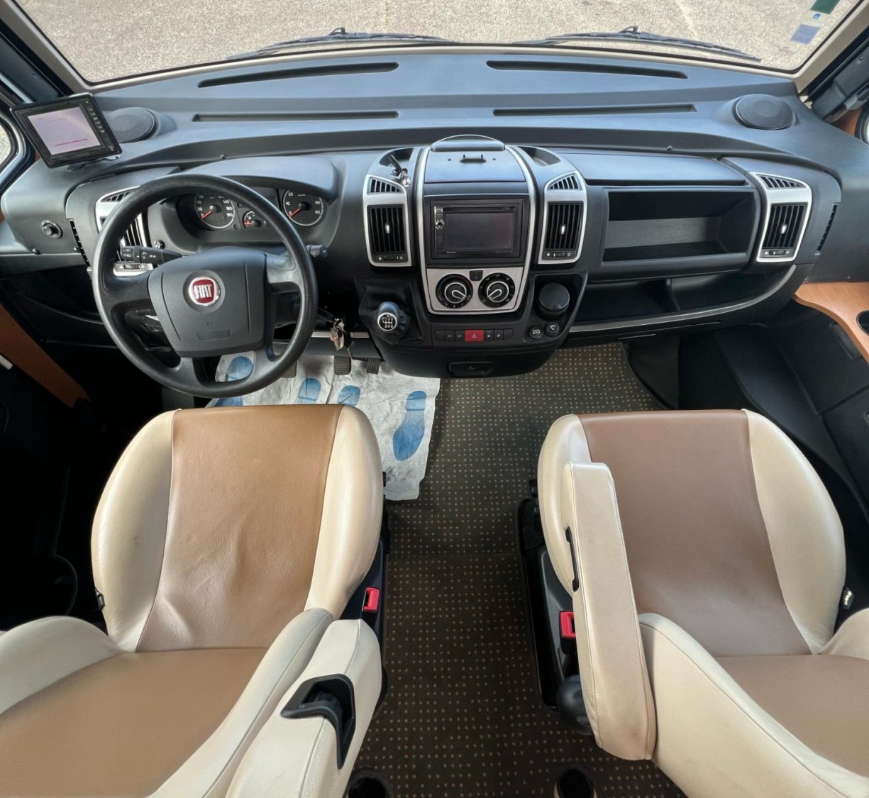 Pilote Explorateur G 741 LC 