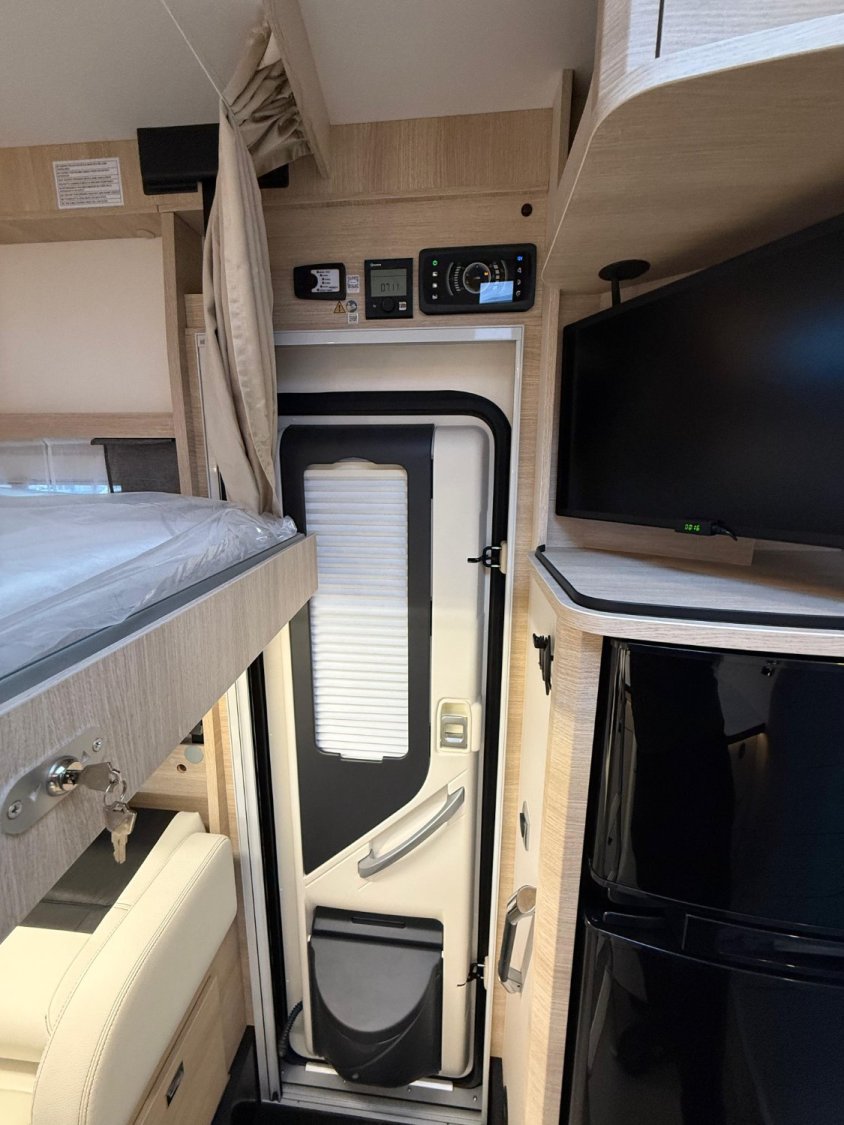Rapido 696 F Ultimate Line 