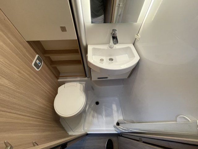 Burstner Camping-Car I 690 Classic - Photo 6