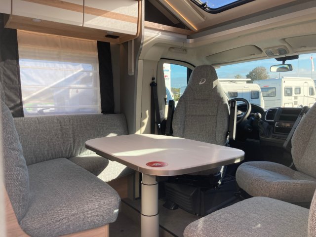 Dethleffs Just T 7052 DBM camp - Photo 2