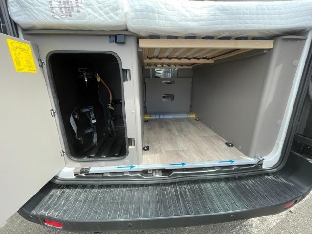 LMC Innovan 590 - Photo 5