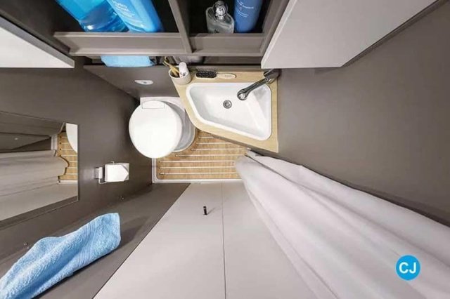 LMC Innovan 590 - Photo 6