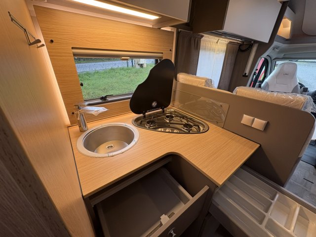 LMC Tourer Lift H 730 G - Photo 10