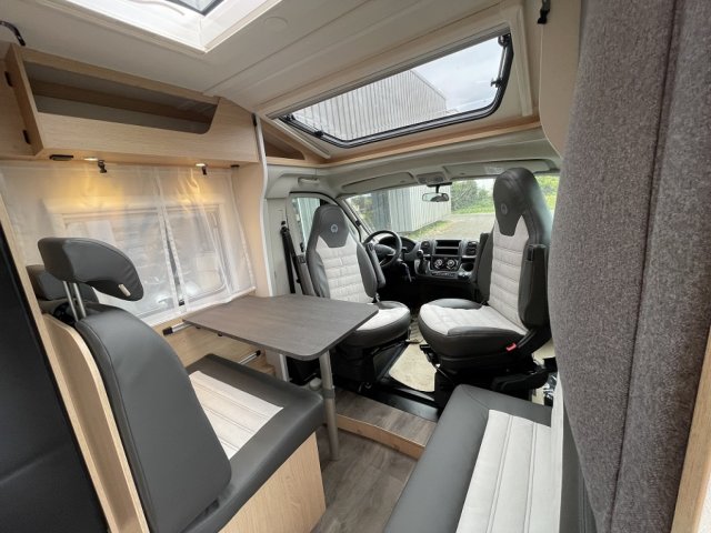 Sunlight T 67 S Adventure Edition V67S - Photo 2