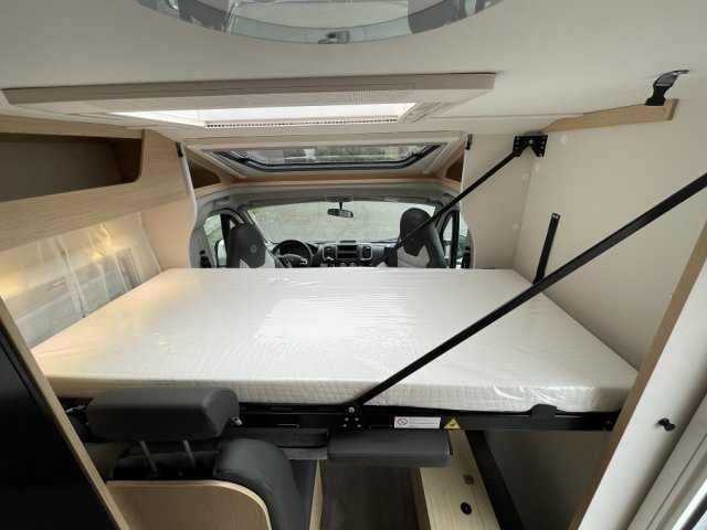 Sunlight T 67 S Adventure Edition V67S - Photo 3