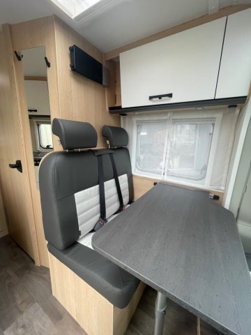 Sunlight V 60 Adventure Edition V60 BVA - Photo 11