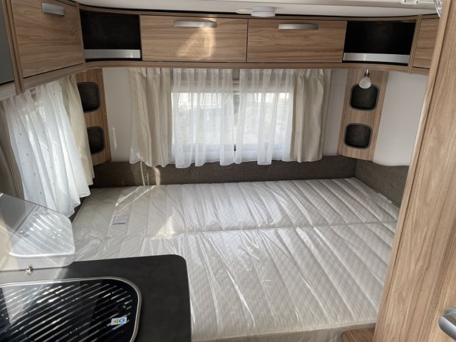 Eriba Feeling 425 - Photo 3