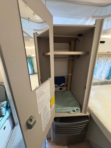 Eriba Touring 310 - Photo 7