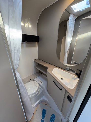 LMC Sassino 430 D 430D - Photo 9