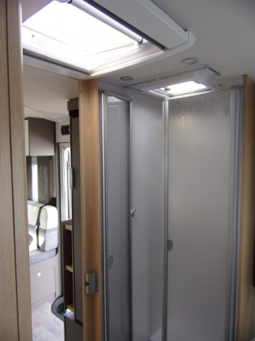 LMC Tourer Lift H 720 - Photo 7