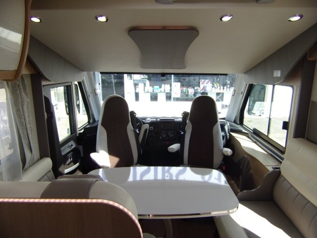 Mc Louis Nevis 373 5 Couchages / 5 Places Carte Grise 10 000 Kms - Photo 2